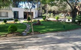 Emasimini Cottages